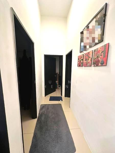 Condominium for Rent at Edge 360 - Pauline Cheong - Corridor - PropertyGuru.com.my