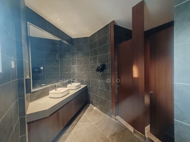 Kilang untuk Disewa di Uep Industrial Park (Subang Jaya) - May Loo - Bathroom - PropertyGuru.com.my