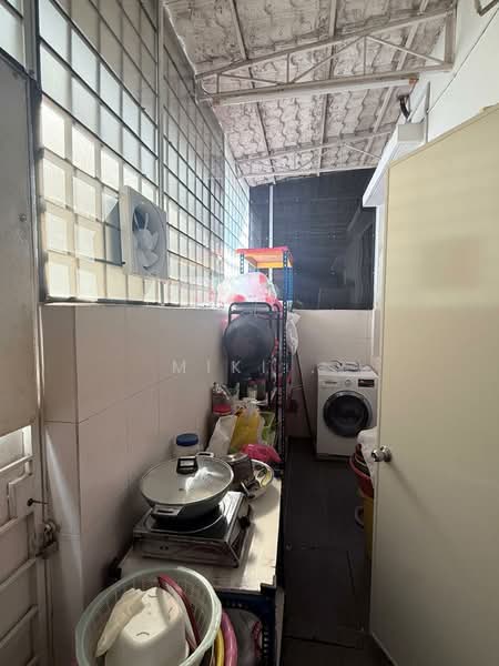2-storey Terraced House for Sale in Taman Tasik Prima (Puchong) - Miki . - Balcony - PropertyGuru.com.my