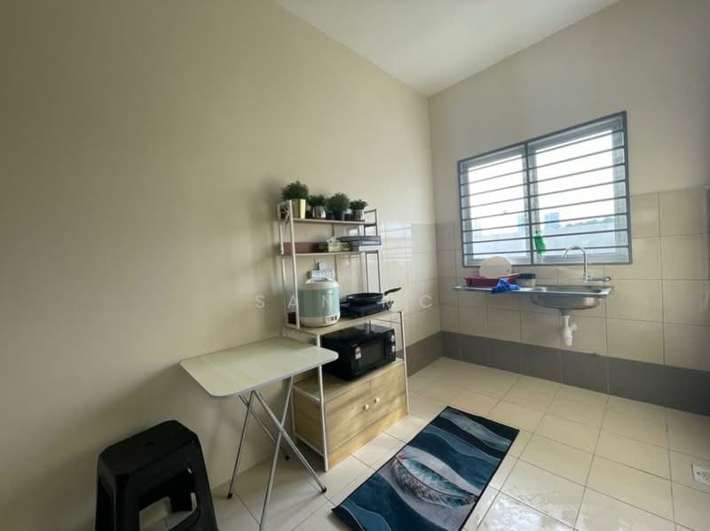 Townhouse for Rent in Taman Bangi Villa (Bangi) - San MC - Kitchen - PropertyGuru.com.my