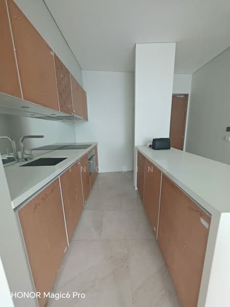 Service Residence for Sale at Sky Suites @ KLCC - Bing Bing - Kitchen - PropertyGuru.com.my