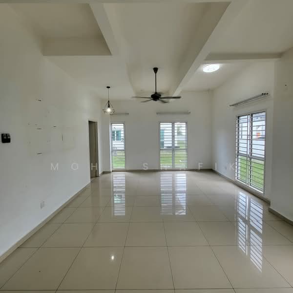 Semi-Detached House for Sale in Sepang (Selangor) - Mohd Shafik - Living Room - PropertyGuru.com.my