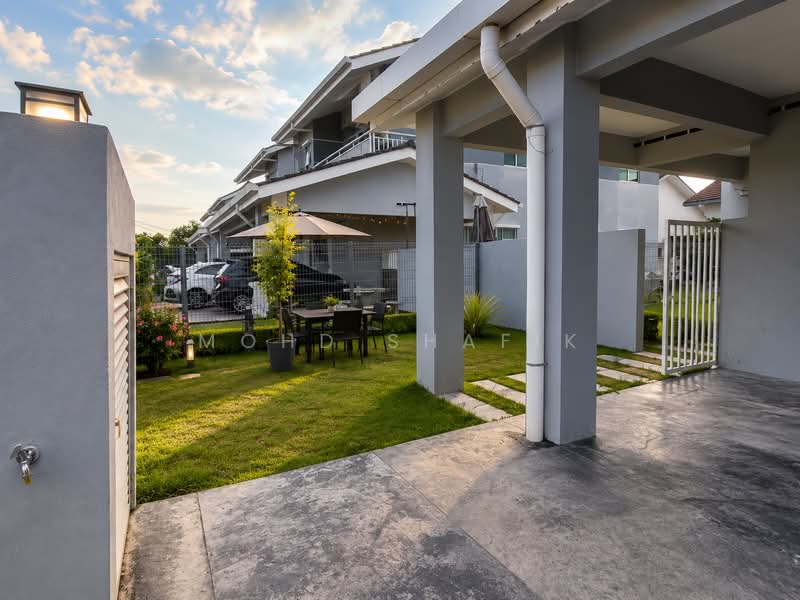 Rumah Berkembar untuk Dijual di Sepang (Selangor) - Mohd Shafik - Exterior - PropertyGuru.com.my