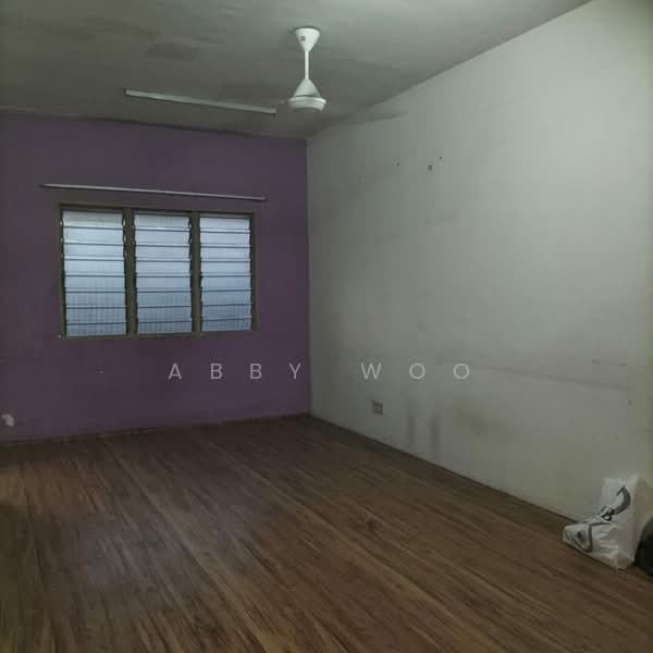 Flat for Rent at Flat PKNS Section 7 - Abby Woo - Interior - PropertyGuru.com.my
