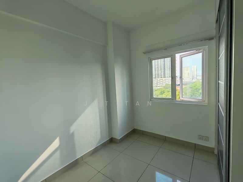 Condominium for Rent at First Residence (Residensi Unggul) - Jet Tan - Interior - PropertyGuru.com.my