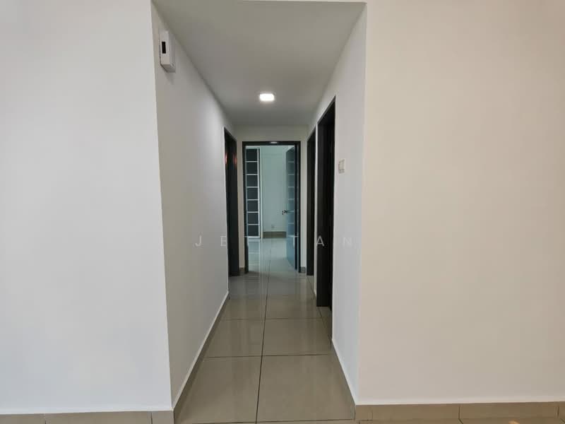 Condominium for Rent at First Residence (Residensi Unggul) - Jet Tan - Corridor - PropertyGuru.com.my