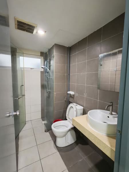 Condominium for Rent at First Residence (Residensi Unggul) - Jet Tan - PropertyGuru.com.my