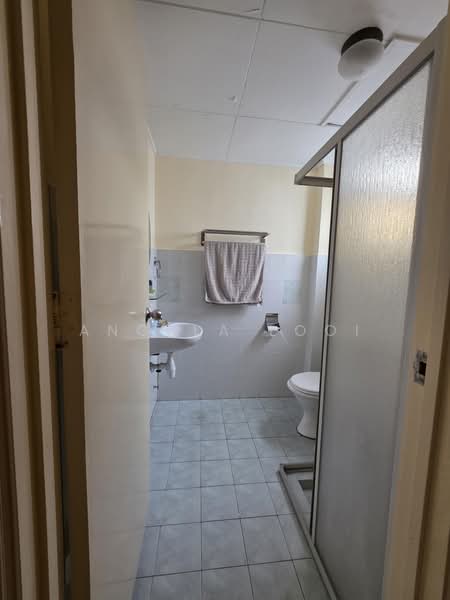 Condominium for Rent at Ken Damansara - Angela Looi - Bathroom - PropertyGuru.com.my