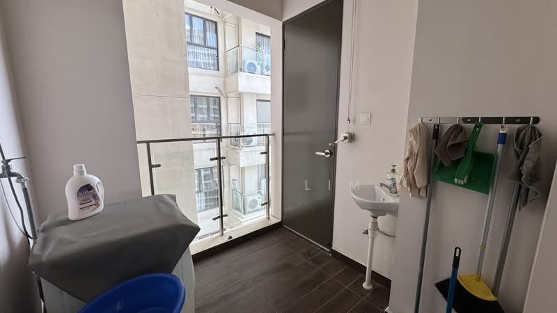 Condominium for Rent at Bay Laurel @ Country Garden Danga Bay - Rynn Lim - Balcony - PropertyGuru.com.my