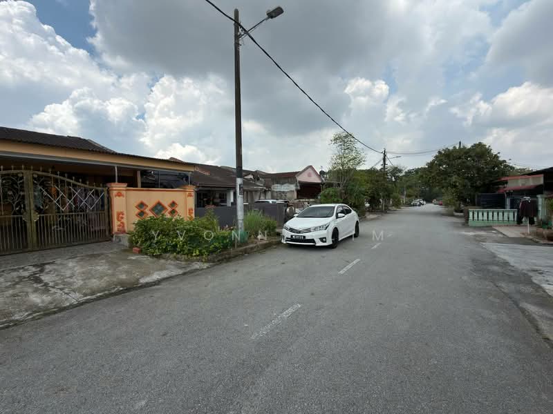 Rumah Teres 1 Tingkat untuk Dijual di Taman Pasir Putih (Pasir Gudang) - Yvonne Lim - Exterior - PropertyGuru.com.my