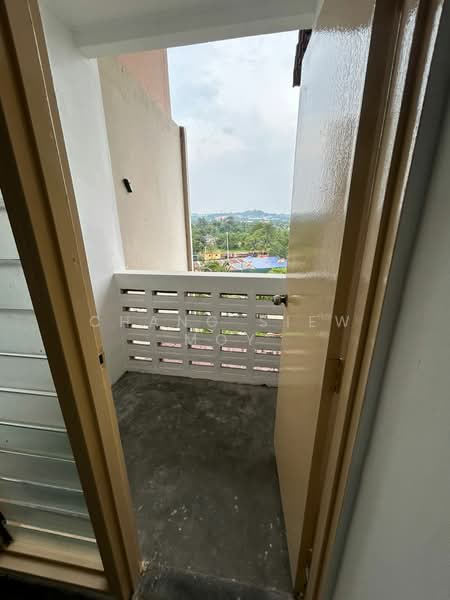 Apartment for Sale at Pangsapuri Cempaka - Chang Siew Moy - Balcony - PropertyGuru.com.my