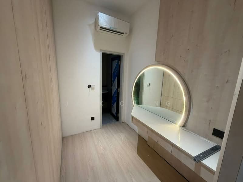 Rumah Berkembar untuk Dijual di Kota Emerald (Rawang) - Jack Cheng - Bedroom - PropertyGuru.com.my