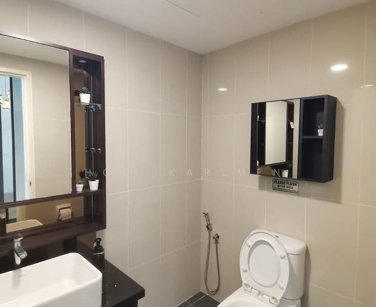 Shop / Office for Rent in Bukit Jalil (Kuala Lumpur) - Hooi Karlmen - Bathroom - PropertyGuru.com.my