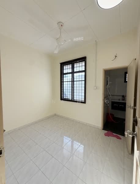 Rumah Teres untuk Disewa di Taman Desa Tebrau (Tebrau) - Reyna Wong - Interior - PropertyGuru.com.my