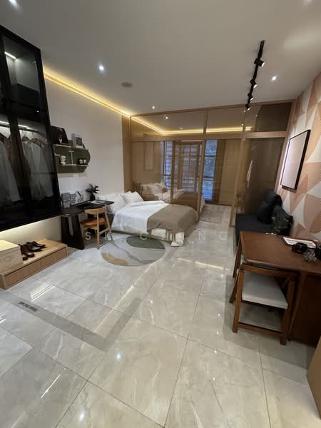 Servis Apartment untuk Dijual di R Suites Chancery Residences - SK Ching - Bedroom - PropertyGuru.com.my