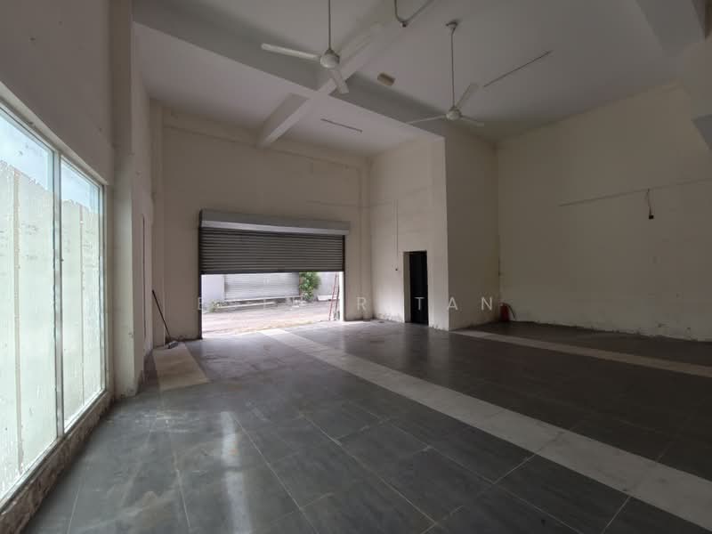Shop for Rent in Taman Medan (Petaling Jaya) - Esther Tan - Interior - PropertyGuru.com.my