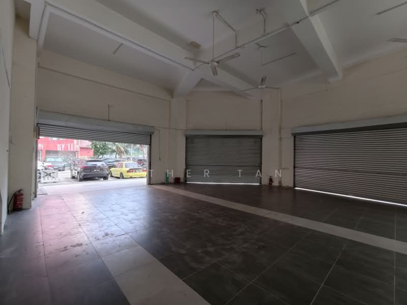 Shop for Rent in Taman Medan (Petaling Jaya) - Esther Tan - Interior - PropertyGuru.com.my