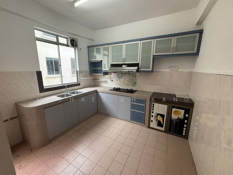 Pangsapuri untuk Dijual di Sri Awana Townhouse - Michael Ah Kang - Kitchen - PropertyGuru.com.my