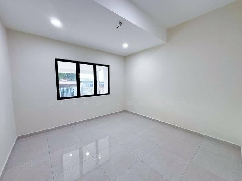 Rumah Teres 1 Tingkat untuk Dijual di Taman Abad (Johor Bahru) - Guang Jun Loh - PropertyGuru.com.my