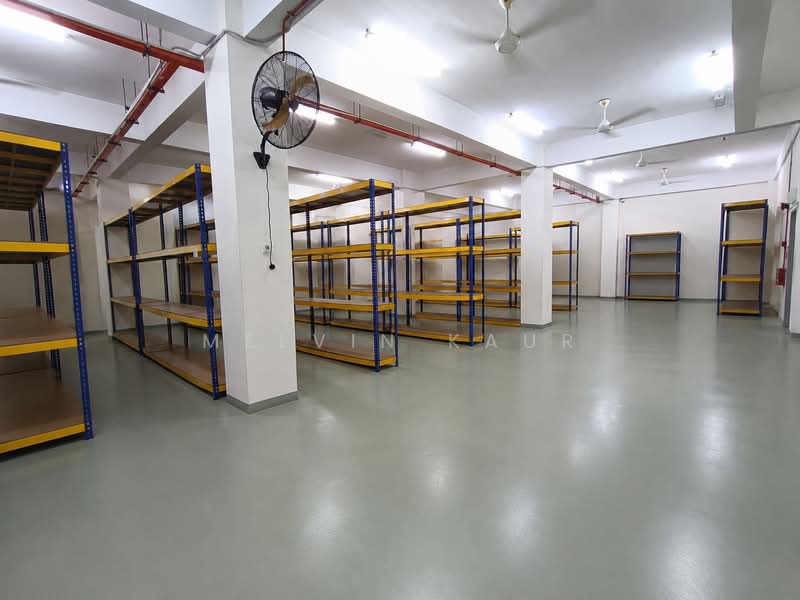Warehouse for Rent in Balakong (Selangor) - Melvin Kaur - Interior - PropertyGuru.com.my
