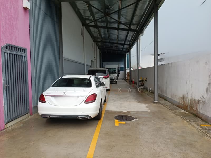 Warehouse for Rent in Balakong (Selangor) - Melvin Kaur - Exterior - PropertyGuru.com.my