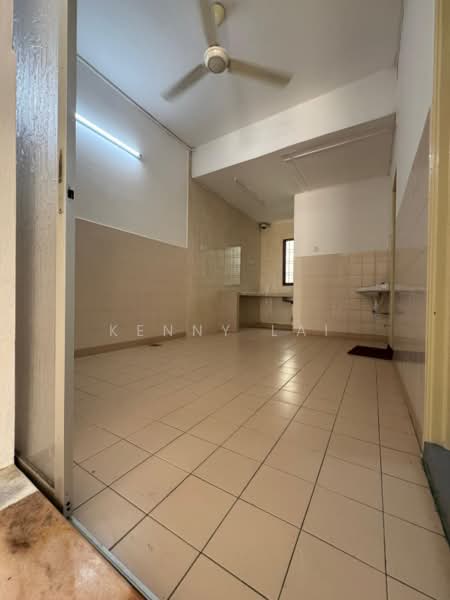2-storey Terraced House for Sale in Cheras (Selangor) - Kenny Lai - Kitchen - PropertyGuru.com.my