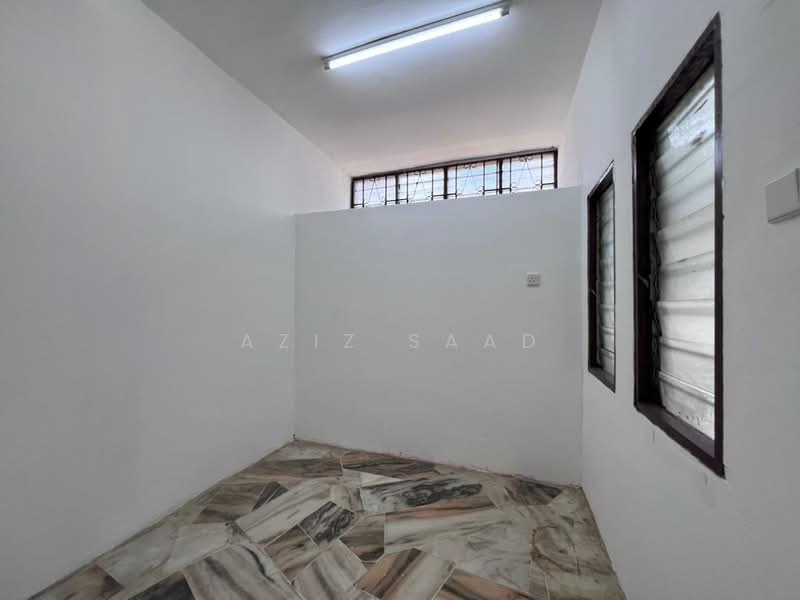 Rumah Teres 2 Tingkat untuk Disewa di Kapar (Selangor) - Aziz Saad - Interior - PropertyGuru.com.my