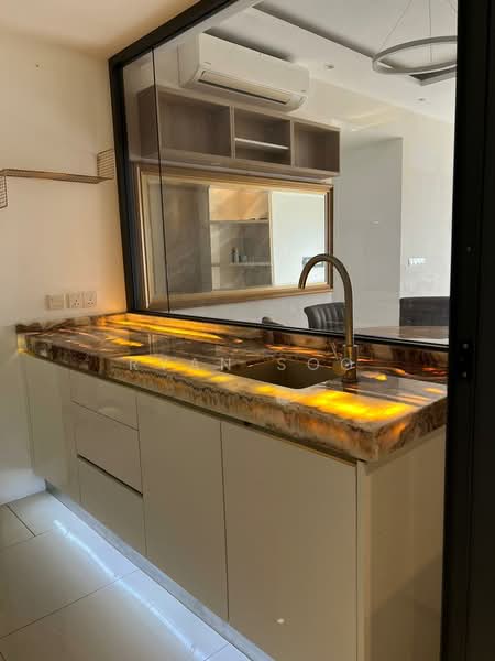 Kondominium untuk Dijual di Westside Three - Ryan Soo - Kitchen - PropertyGuru.com.my