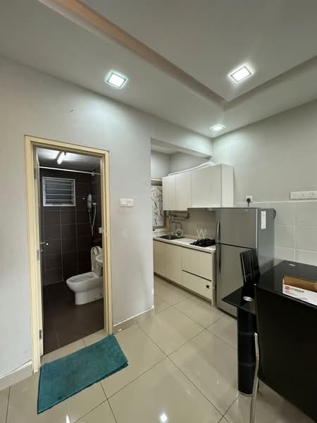 Service Residence for Rent at Galleria Equine Park - VK Low - Kitchen - PropertyGuru.com.my