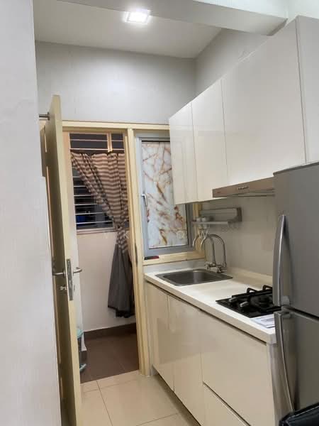 Service Residence for Rent at Galleria Equine Park - VK Low - Kitchen - PropertyGuru.com.my