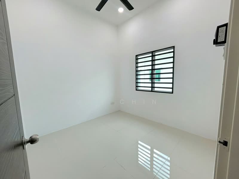 1-storey Terraced House for Sale in Bandar Baru Tasek (Ipoh) - Max Chin - 4TH ROOM - PropertyGuru.com.my