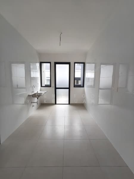 Townhouse for Sale in Eco Ardence (Setia Alam) - Veni Foo Yoke Fuang - Kitchen - PropertyGuru.com.my