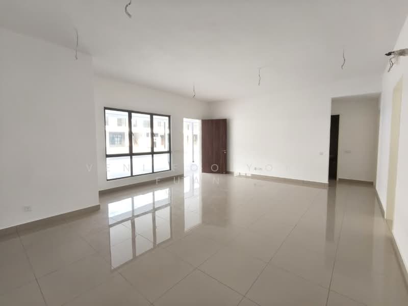 Townhouse for Sale in Eco Ardence (Setia Alam) - Veni Foo Yoke Fuang - Living Room - PropertyGuru.com.my