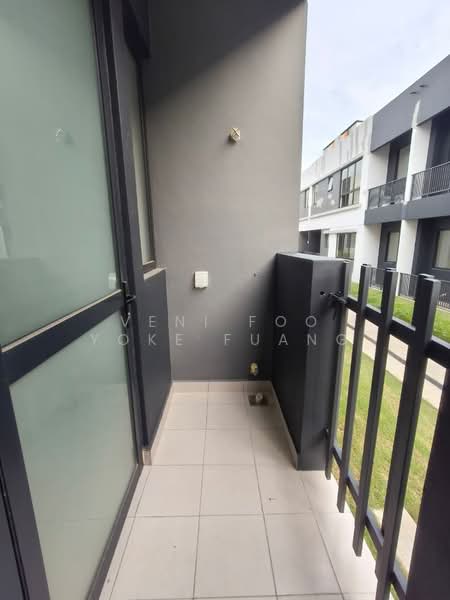 Townhouse for Sale in Eco Ardence (Setia Alam) - Veni Foo Yoke Fuang - Balcony - PropertyGuru.com.my