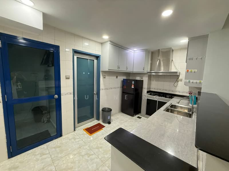 Rumah Teres 2.5 Tingkat untuk Dijual di Johor Bahru (Johor) - Pauline Ng - Kitchen - PropertyGuru.com.my