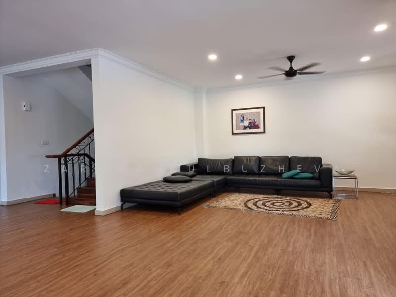 Semi-Detached House for Sale in Seksyen 9 (Kota Damansara) - Zarema Kulbuzheva - Living Room - PropertyGuru.com.my