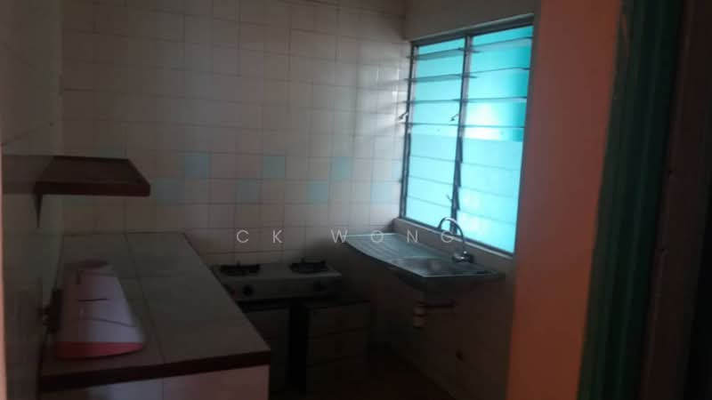 Flat for Sale at Sentul Utama Flat - CK Wong - Kitchen - PropertyGuru.com.my