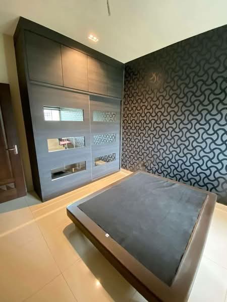 3-storey Terraced House for Sale in Bandar Seri Alam (Masai) - Luis Lim - Bedroom - PropertyGuru.com.my