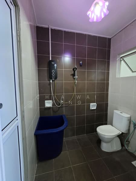 Rumah Teres untuk Dijual di Bandar Puteri Klang (Klang) - Chia Wai Yong - Bathroom - PropertyGuru.com.my