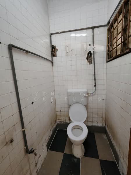 Rumah Teres 2 Tingkat untuk Dijual di Klang (Selangor) - Veni Foo Yoke Fuang - Bathroom - PropertyGuru.com.my