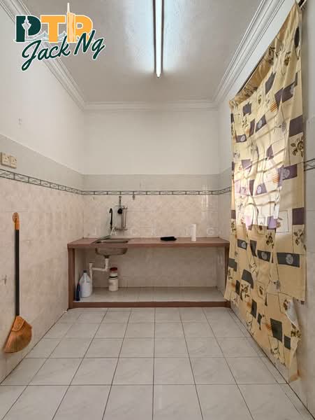 Apartment for Sale at Taman Bagan Lalang Apartment - Jack Ng - Kitchen - PropertyGuru.com.my