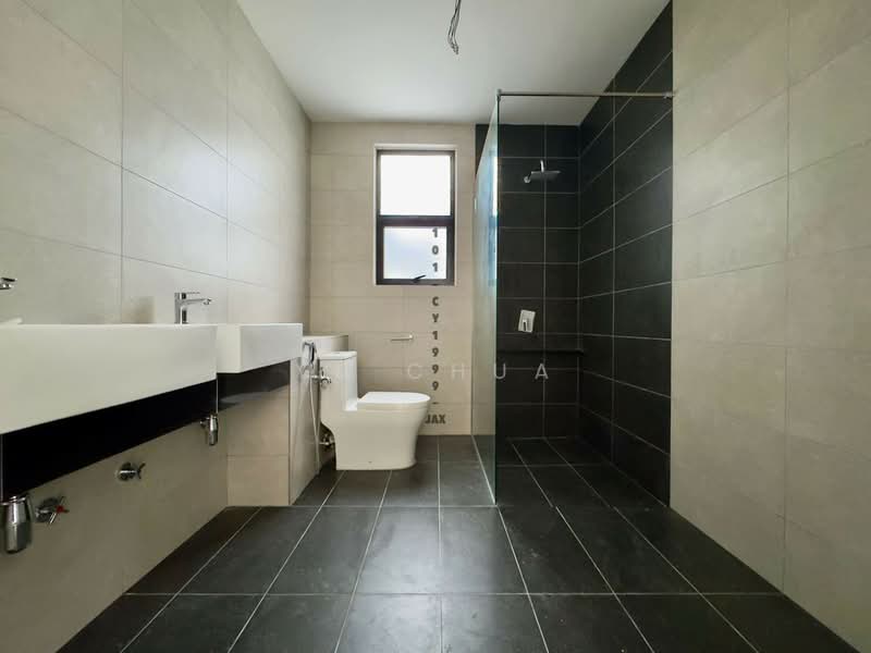 2-storey Terraced House for Sale in Setia Utama (Setia Alam) - YS Chua - PropertyGuru.com.my