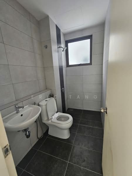 Condominium for Sale at Lake Point Residence - Eric Tang - PropertyGuru.com.my