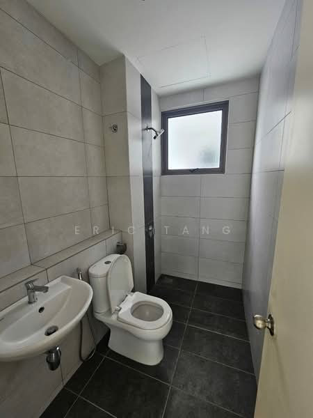Condominium for Sale at Lake Point Residence - Eric Tang - PropertyGuru.com.my