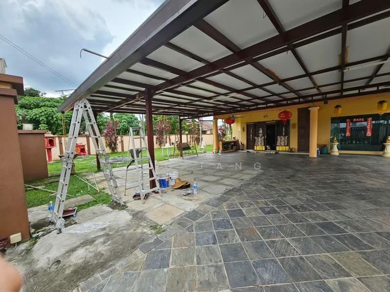 Bungalow for Sale in Batu 11 (Cheras) - Eric Tang - PropertyGuru.com.my