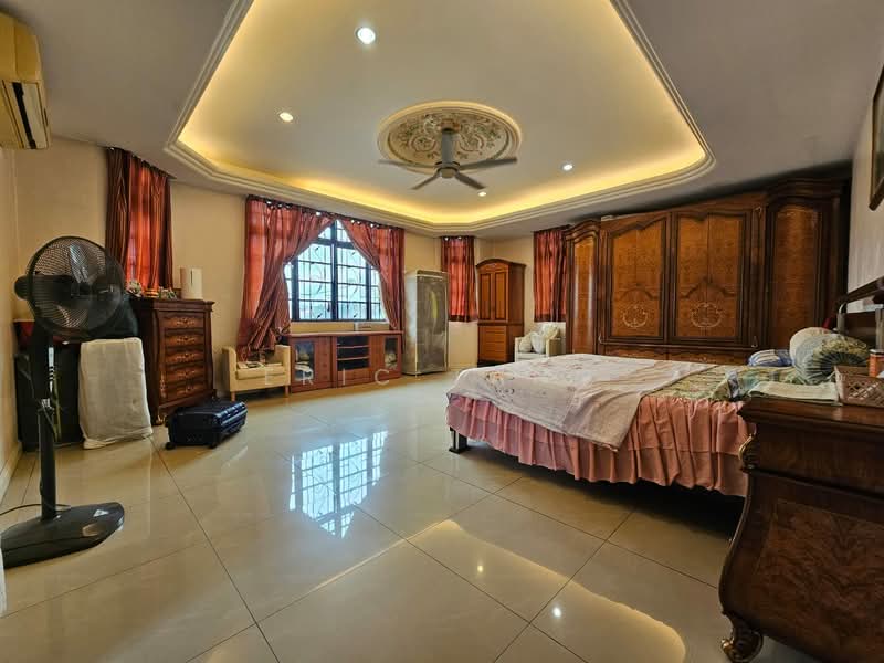 Bungalow for Sale in Batu 11 (Cheras) - Eric Tang - PropertyGuru.com.my