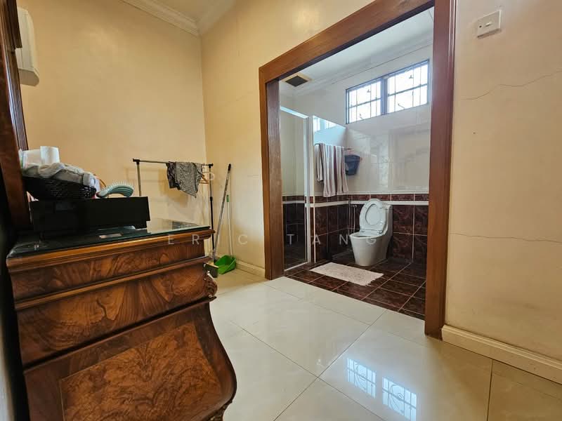 Bungalow for Sale in Batu 11 (Cheras) - Eric Tang - PropertyGuru.com.my