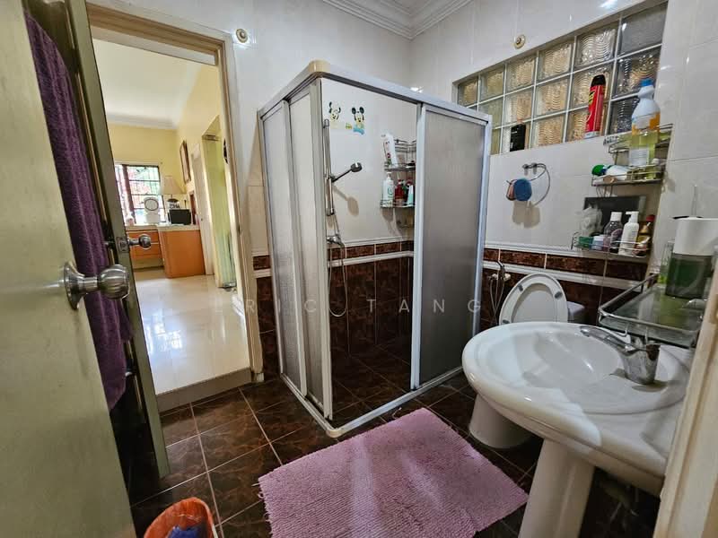 Bungalow for Sale in Batu 11 (Cheras) - Eric Tang - PropertyGuru.com.my