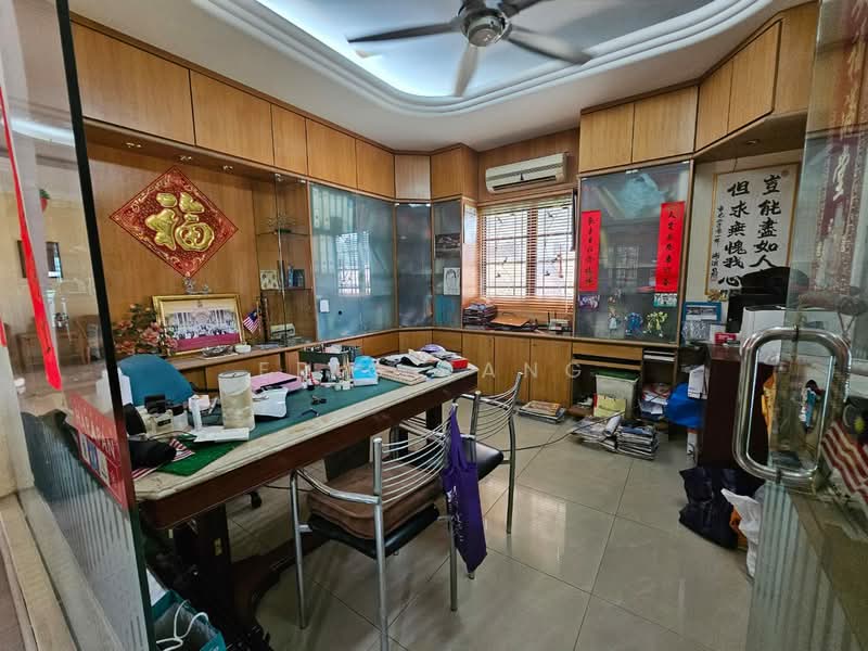 Bungalow for Sale in Batu 11 (Cheras) - Eric Tang - PropertyGuru.com.my