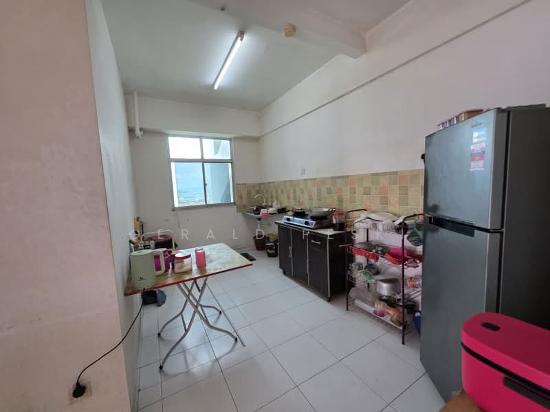 Apartment for Sale at Palma Laguna - Gerald Peski - Kitchen - PropertyGuru.com.my